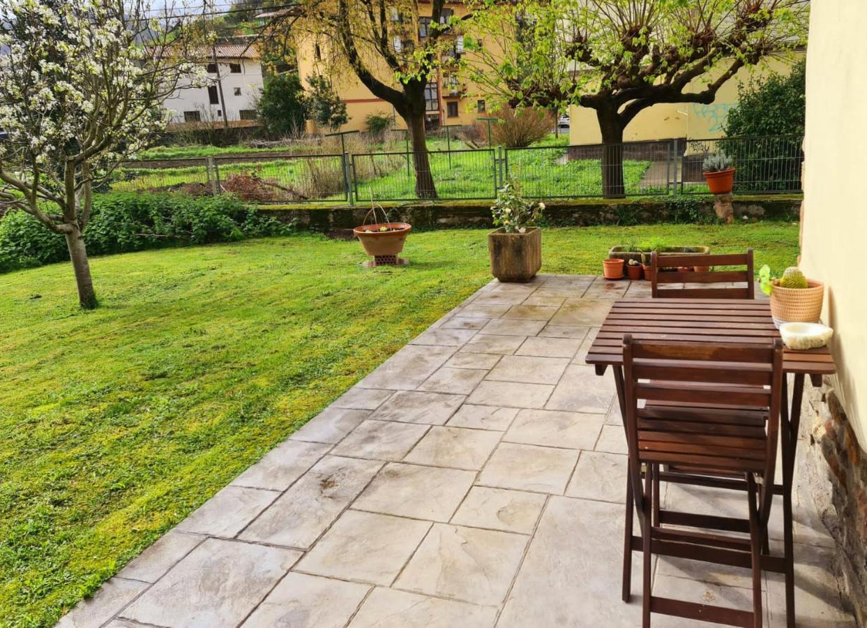 Apartamentos Aldagaia Hernani Buitenkant foto